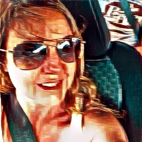 Meet your Posher, Rose - Picture 1 of 1